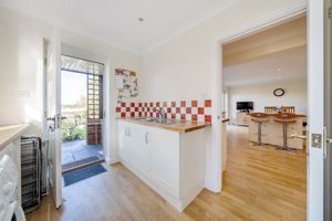 Photo 15- click for photo gallery